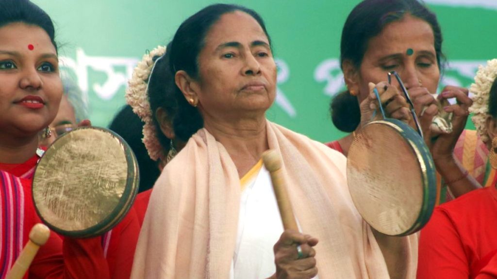 ‘Lakhs and Lakhs Can’t Be Quarantined’- Mamata Govt Allows Confirmed COVID-19 Patients to Self-Quarantine at Home