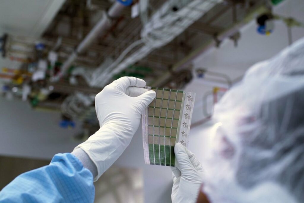 New Paper-Thin Solar Cells Can Generate Power From Any Surface